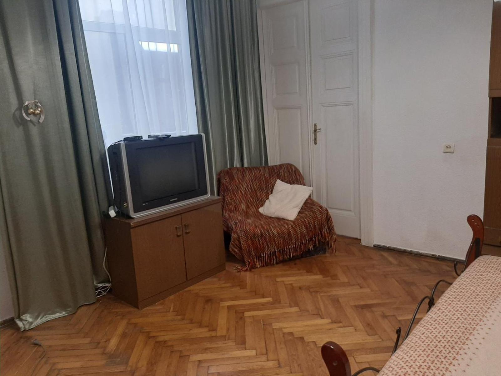 Kvartira Na B Khmelnytskoho Lviv Extérieur photo